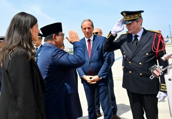 Presiden Prabowo Subianto mengakhiri kunjungan resmi kenegarannya di Paris, Prancis. Dia lepas landas dari Bandara Orly menuju Jakarta pada Jumat (29/5/2026). Foto: Rusman/Biro Pers Sekretariat Presiden
