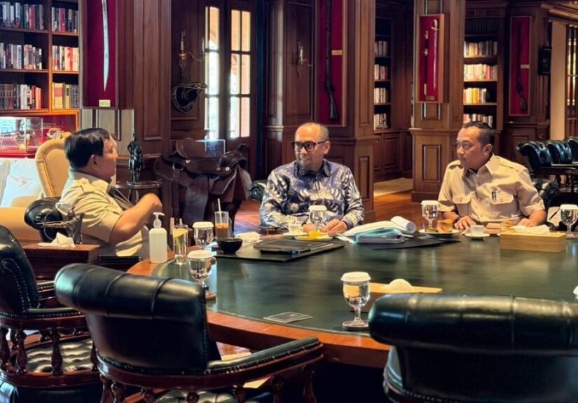 Presiden Prabowo Subianto menerima sejumlah tokoh pada Minggu, 3 Mei 2026, di kediamannya di Hambalang, Kabupaten Bogor, Jawa Barat. Foto: BPMI Setpres