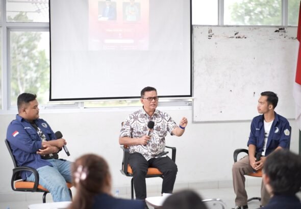 Zulfydar Zaidar Mochtar, S.E., M.M. selaku praktisi politik yang menjabat sebagai Ketua Fraksi Partai Amanat Nasional (PAN) di DPRD Provinsi Kalimantan Barat periode 2024–2029. FOTO: Aidel Pratama/PORTALBMI.ID