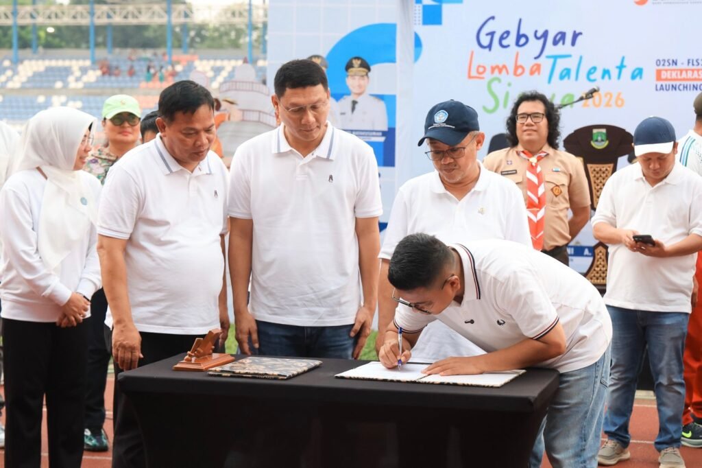 Mendikdasmen Abdul Mu’ti Apresiasi Terobosan Andra Soni Gratiskan Sekolah Swasta. FOTO: Setda Banten