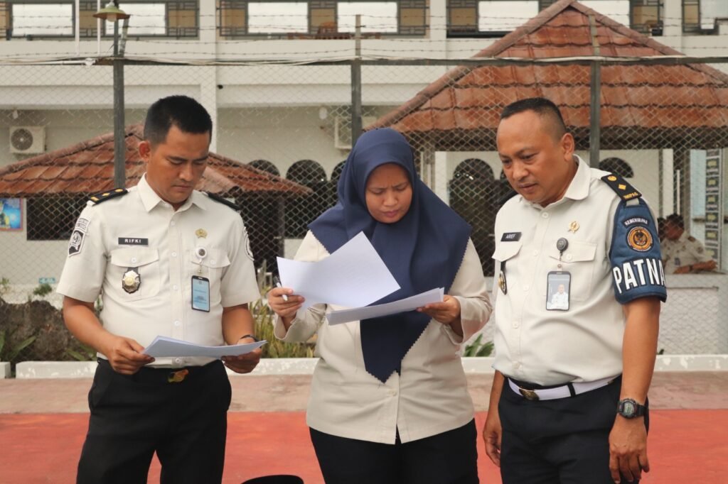 Lapas Kelas IIA Serang menerima kedatangan sebanyak 133 mutasi Warga Binaan Pemasyarakatan (WBP) dari Lembaga Pemasyarakatan Pemuda Kelas IIA Tangerang. FOTO: Achie06/PORTALBMI.ID