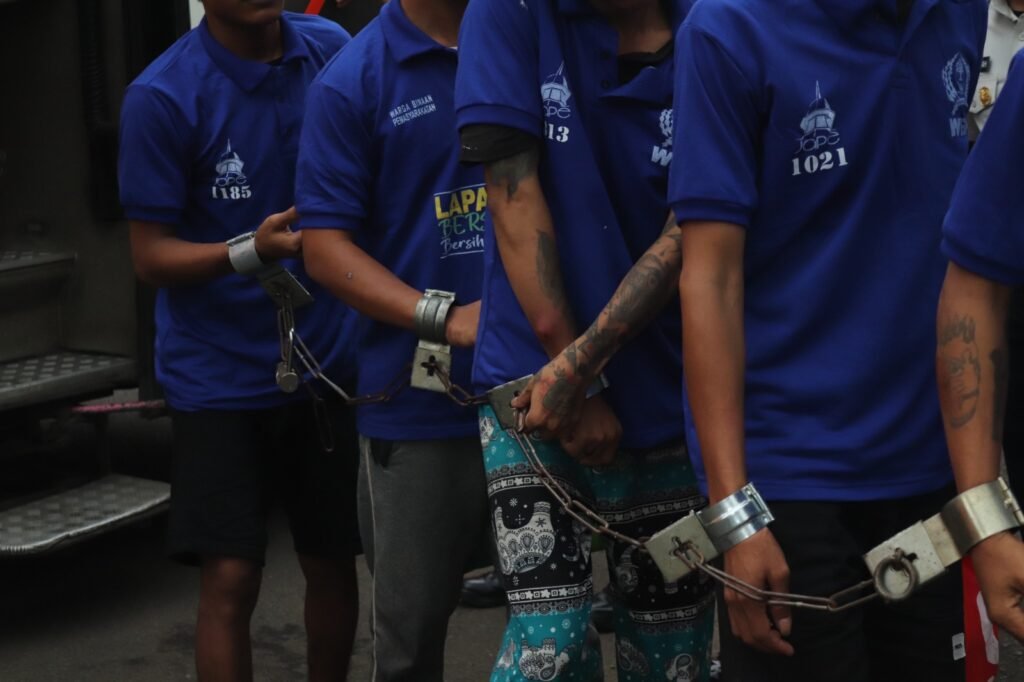 Lapas Kelas IIA Serang menerima kedatangan sebanyak 133 mutasi Warga Binaan Pemasyarakatan (WBP) dari Lembaga Pemasyarakatan Pemuda Kelas IIA Tangerang. FOTO: Achie06/PORTALBMI.ID