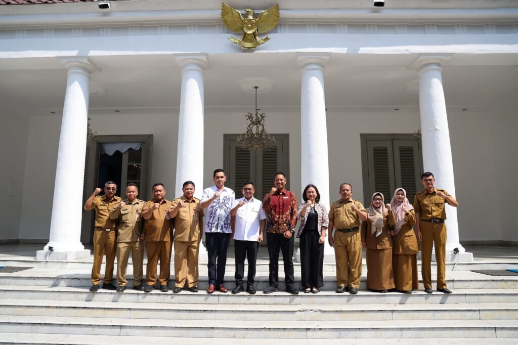 Gubernur Banten Andra Soni menjajaki kerja sama strategis dengan Cambridge School Indonesia guna meningkatkan mutu pendidikan di wilayahnya. FOTO: Setda Banten
