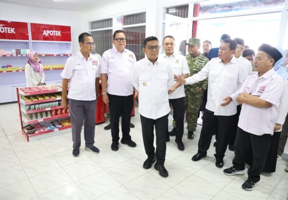 Andra Soni menyampaikan, sebanyak 695 Koperasi Merah Putih di Provinsi Banten sudah operasional. FOTO: Red-PBMI/Setda Banten