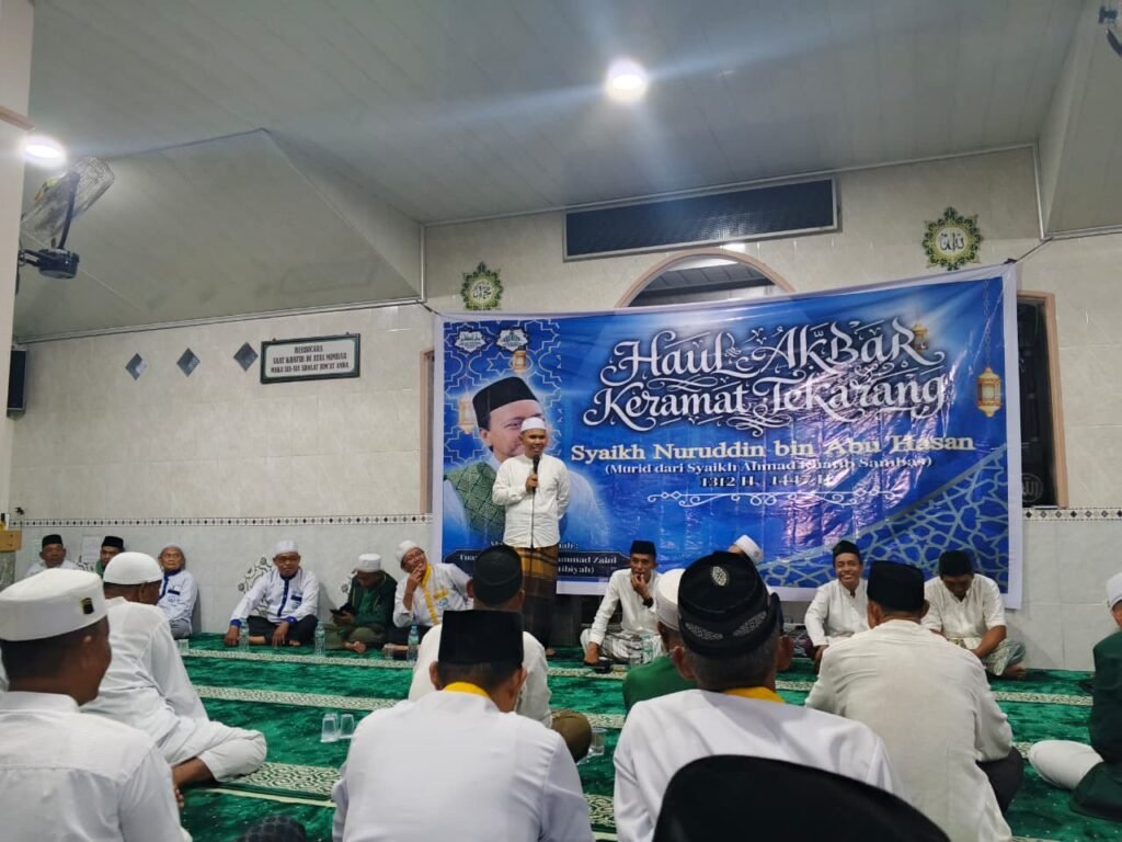 Haul Akbar Perdana Syekh Nurdin yang digelar di Masjid Jami’ Al-Falah, Desa Tekarang, Kabupaten Sambas. FOTO: Firdaus06/PORTALBMI.ID