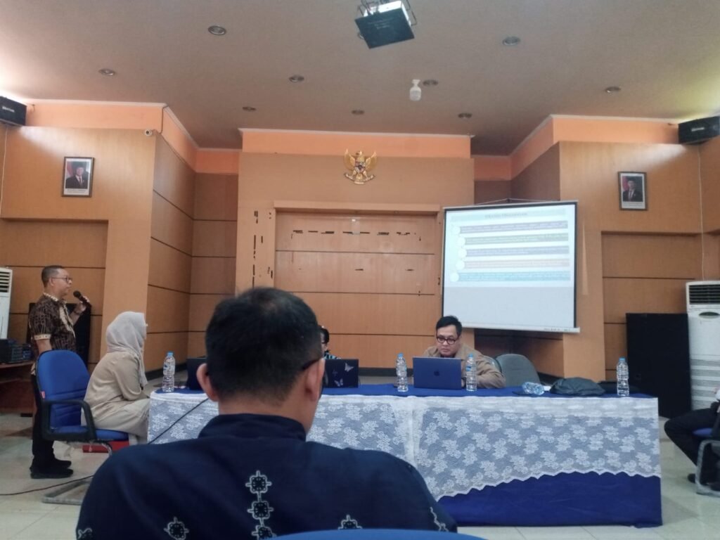 Kolaborasi Akademisi FISIP Untan dan Sekretariat Jenderal DPR RI Gelar FGD Pengawasan Perbatasan Negara di Kalimantan Barat. FOTO: FGD Untan/Firdaus06-PORTALBMI.ID