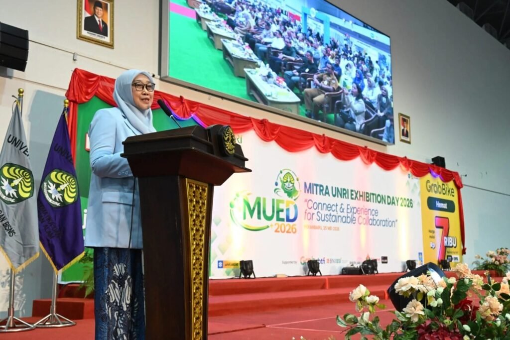 Prof. Dr. Hj. Sri Indarti, S.E., M.Si selaku Pimpinan Rektorat UNRI di Kampus UNRI Bina Widya. FOTO: Red/PORTALBMI.ID