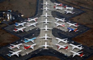 Puluhan pesawat Boeing 737 MAX yang dilarang terbang terlihat diparkir di Bandara Internasional Grant County di Moses Lake, Washington, AS, Selasa (17/11). Foto: Lindsey Wasson/REUTERS