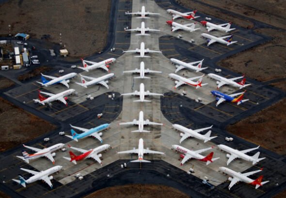 Puluhan pesawat Boeing 737 MAX yang dilarang terbang terlihat diparkir di Bandara Internasional Grant County di Moses Lake, Washington, AS, Selasa (17/11). Foto: Lindsey Wasson/REUTERS