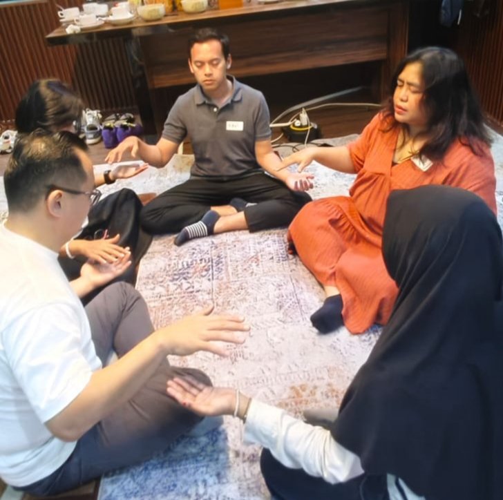 Kelas yang dipandu langsung oleh Master Sukma Pyrous, pendiri Wadah Tempa Spiritual Sukma Pyrous (WTSSP). FOTO: Allung06/PORTALBMI.ID