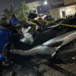 Dua pelaku berhasil diamankan setelah diduga terlibat dalam pencurian sepeda motor Yamaha NMAX. FOTO: Henny06/PORTALBMI.ID