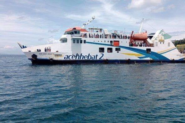 Insiden KMP Aceh Hebat 2 yang terjadi di Pelabuhan Ulee Lheue, Banda Aceh, Jumat (12/6). FOTO: Budi05/PORTALBMI.ID