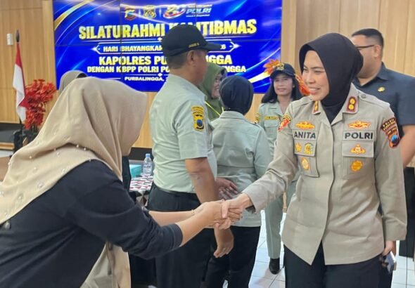 Kapolres Purbalingga AKBP Anita Indah Setyaningrum melaksanakan silaturahmi dengan Keluarga Besar Putra Putri Polri (KBPPP). FOTO: Humas polres purbalingga
