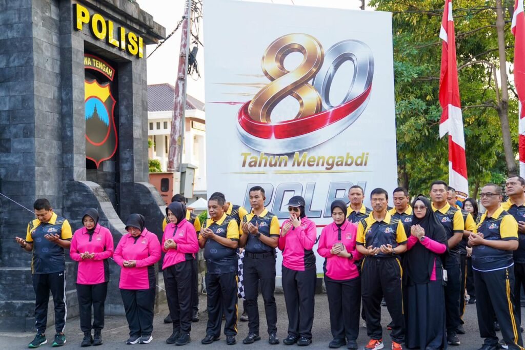 Kegiatan dimulai pukul 06.00 WIB dan dipimpin Kapolda Jawa Tengah, Irjen Pol. Ribut Hari Wibowo. FOTO: Imam07/PORTALBMI.ID