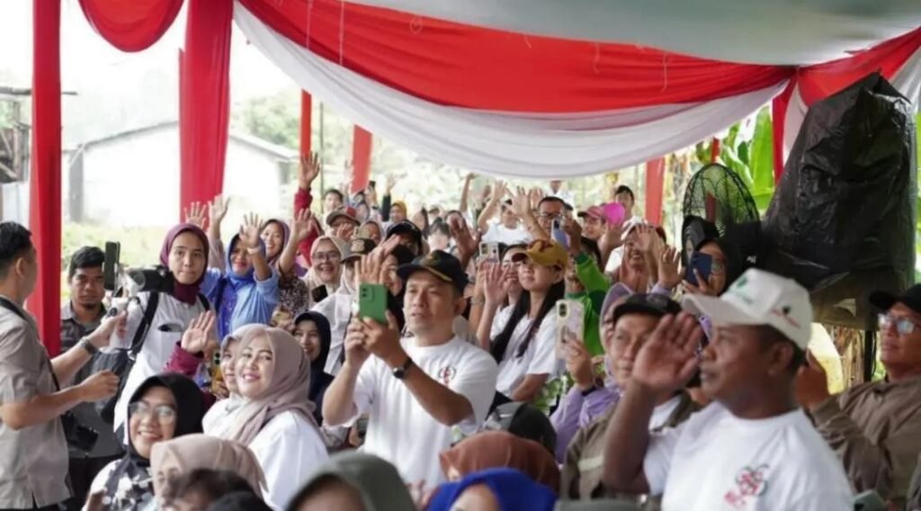 Dinas Ketahanan Pangan Provinsi Kalimantan Barat turut berpartisipasi dalam kegiatan Panen Bersama Aloe Vera yang diselenggarakan oleh HKTI Kalbar. FOTO: Aef05/PORTALBMI.ID