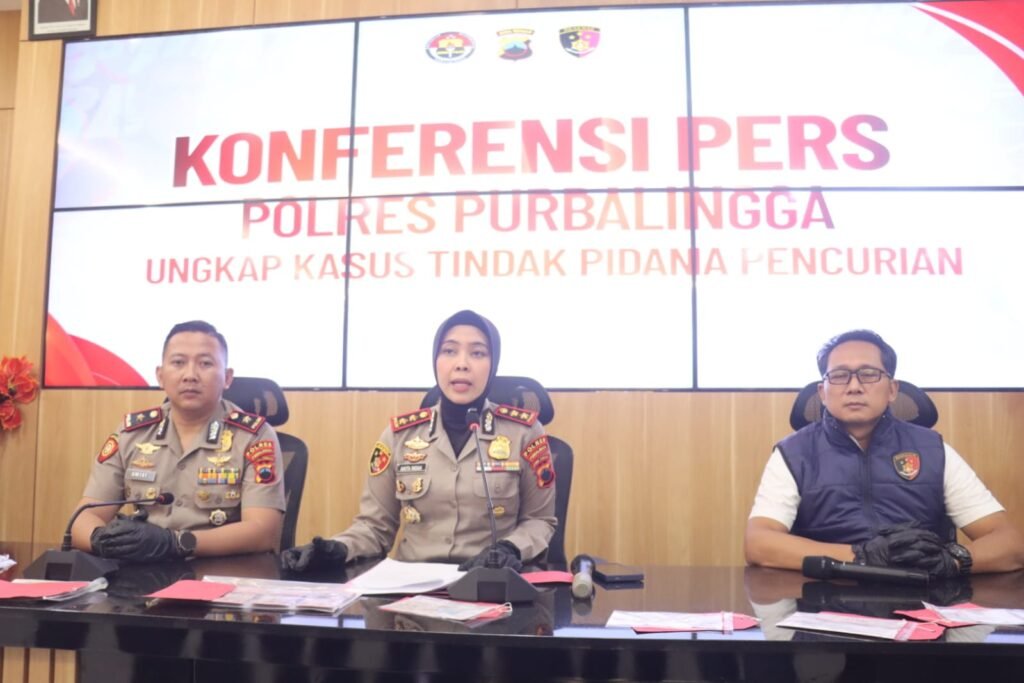 Satuan Reserse Narkoba (Satresnarkoba) Polres Purbalingga berhasil mengungkap tiga kasus penyalahgunaan narkotika jenis sabu. FOTO: Humas Polres Purbalingga