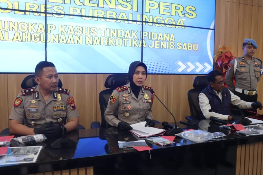 Satuan Reserse Narkoba (Satresnarkoba) Polres Purbalingga berhasil mengungkap tiga kasus penyalahgunaan narkotika jenis sabu. FOTO: Humas Polres Purbalingga