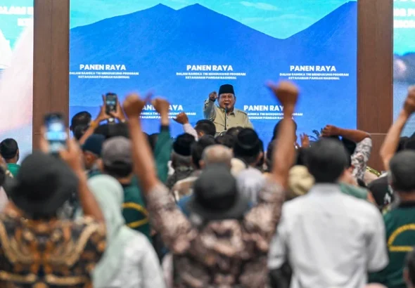 Presiden Prabowo Pimpin Panen Raya Serentak di Seluruh Indonesia Bersama TNI, Malang, Jumat (17/7/2026). Foto: YouTube/ Sekretariat Presiden