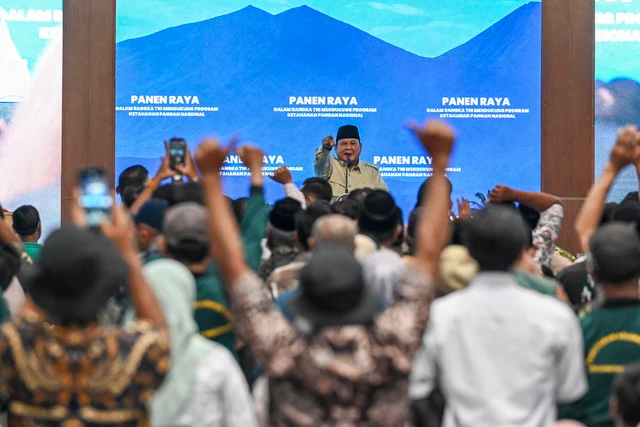 Presiden Prabowo Pimpin Panen Raya Serentak di Seluruh Indonesia Bersama TNI, Malang, Jumat (17/7/2026). Foto: YouTube/ Sekretariat Presiden