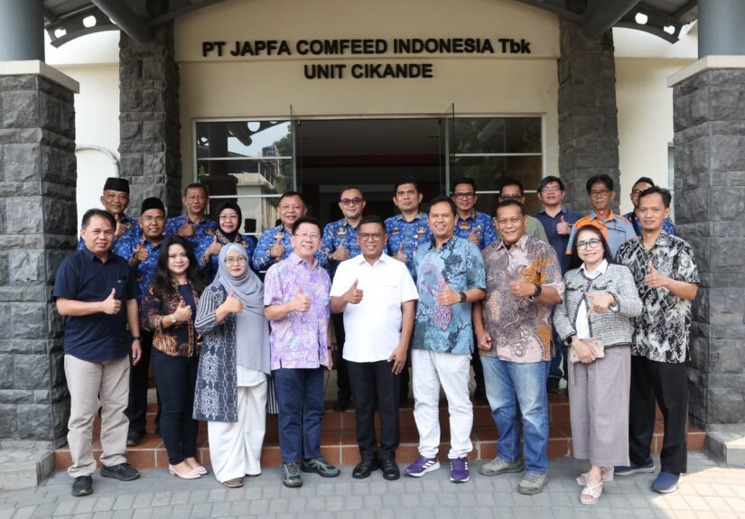 Kunjungan Gubernur Andra Soni bersama jajaran ke PT Japfa Comfeed Unit Cikande, Kabupaten Serang. FOTO: Setda prov Banten