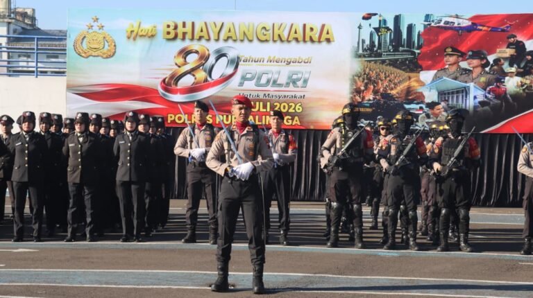 Tema peringatan kali ini, "80 Tahun Mengabdi, Polri Untuk Masyarakat". FOTO: Humas Polres Purbalingga