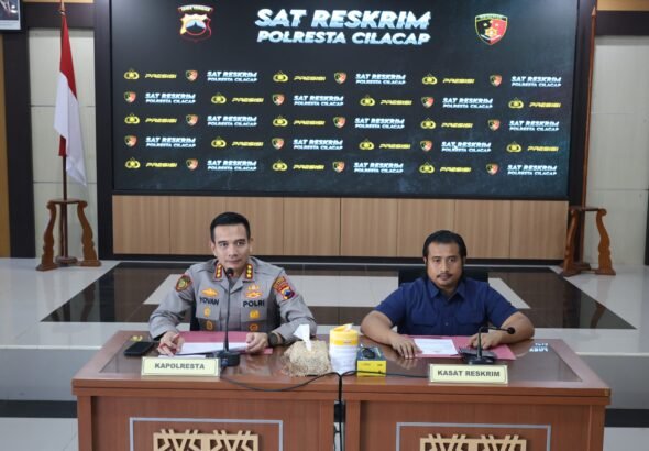 Satreskrim Polresta Cilacap bersama jajaran berhasil mengungkap kasus tindak pidana Curanmor, penadahan, dan Curas di wilayah hukum Polresta Cilacap. FOTO: Humas Polresta Cilacap/PORTALBMI.ID