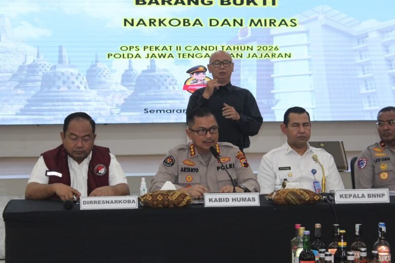 Komitmen Polda Jawa Tengah dalam melindungi masyarakat dari ancaman penyalahgunaan narkotika dan peredaran minuman keras ilegal. FOTO: Bid Humas Polda Jateng/PORTALBMI.ID