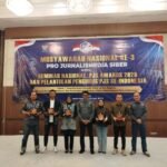 Rangkaian Musyawarah Nasional (Munas) III Pro Jurnalismedia Siber (PJS) semakin semarak dengan digelarnya Malam Anugerah. FOTO: Budi05/PORTALBMI.ID