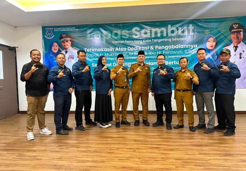 Lepas Sambut Camat Pamulang pada Selasa (28/7/2026). Jabatan Camat Pamulang resmi beralih dari H. Mukroni, S.E., M.Si., Kp. kepada pejabat baru, H. Mamat, S.E., M.M. FOTO: Henny06/PORTALBMI.ID