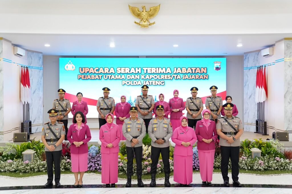 Sertijab 22 Pejabat Polda Jateng, Langkah Strategis Perkuat Soliditas dan Pelayanan Publik. FOTO: Bid Humas Polda Jateng/PORTALBMI.ID