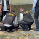 Tim Laboratorium Forensik (Labfor) Bareskrim Polri melakukan olah tempat kejadian perkara (TKP) di Mordent Clinic, Jakarta Selatan, Senin (27/7/2026). Foto: Rayyan Farhansyah/kumparan