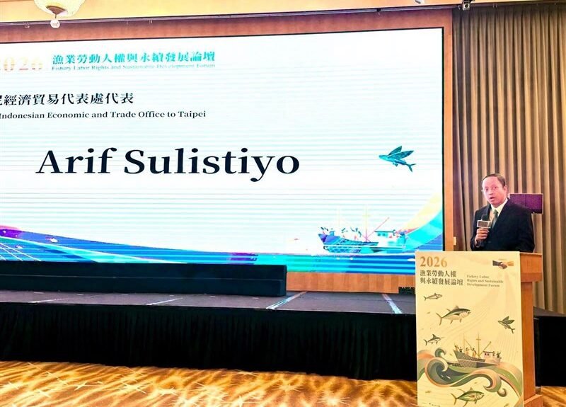 Dalam sambutannya, Arif Sulistiyo, kepala KDEI menekankan beberapa hal penting mengenai perlindungan dan kesejahteraan pekerja migran perikanan Indonesia. (Sumber Foto : KDEI Taipei)