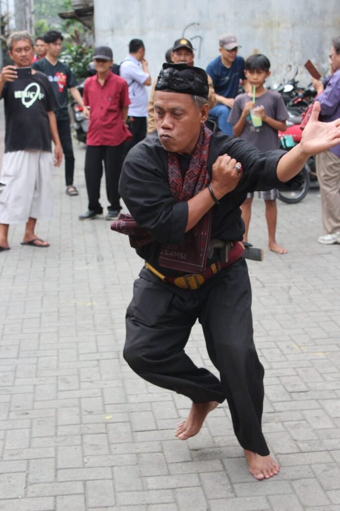 Perayaan HUT Vihara Boen Hay Bio di Serpong Berlangsung Meriah, Dimeriahkan Penampilan Seni Pencak Silat  (PGPTS). FOTO: PORTALBMI.ID