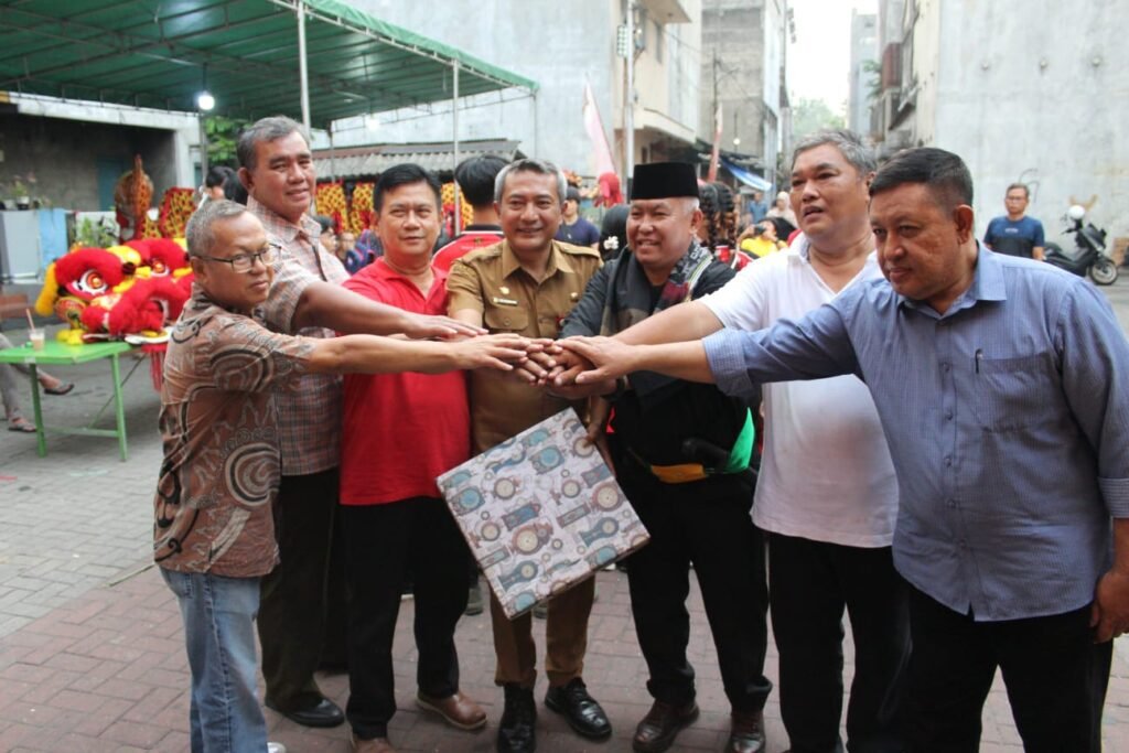 Perayaan HUT Vihara Boen Hay Bio di Serpong Berlangsung Meriah, Dimeriahkan Penampilan Seni Pencak Silat  (PGPTS). FOTO: PORTALBMI.ID