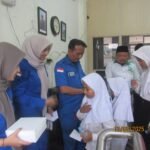 PT Alhadi Lampung Berjaya (ALB) memperingati hari jadi ke-1 dengan menggelar kegiatan sosial berupa pengajian dan santunan anak yatim. FOTO: Budi05/PORTALBMI.ID
