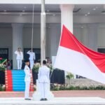 Gubernur Banten Andra Soni mengajak semua pihak untuk meneruskan perjuangan para pahlawan dan mengisi kemerdekaan dengan semangat membangun bangsa. FOTO: PORTALBMI.ID