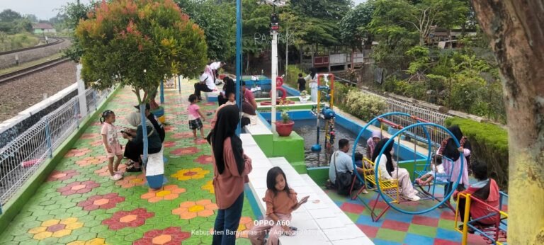 Ruang yang sebelumnya terbengkalai kini dimanfaatkan sebagai kawasan tongkrongan sekaligus wahana edukasi bagi anak-anak. FOTO: Imam06/PORTALBMI.ID