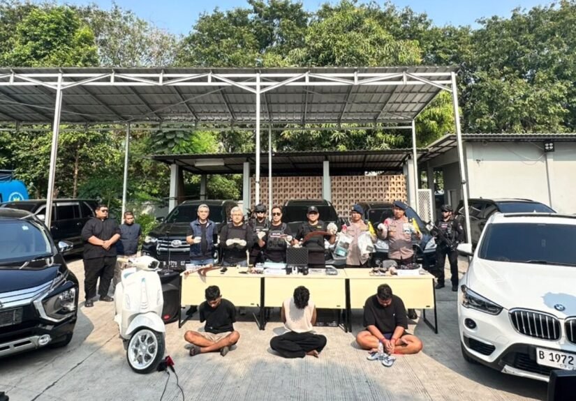 Tim gabungan yang terdiri dari BNN RI, Polda Metro Jaya, BNNP DKI Jakarta, dan BNNK Jakarta Utara sukses meringkus buronan (DPO) berinisial Muhammad Ridwan alias Bos Gendut. FOTO: BNN/PORTALBMI.ID