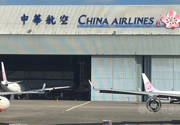 Pesawat China Airlines terlihat di Bandara Internasional Taoyuan. (Sumber Foto : Dokumentasi CNA)