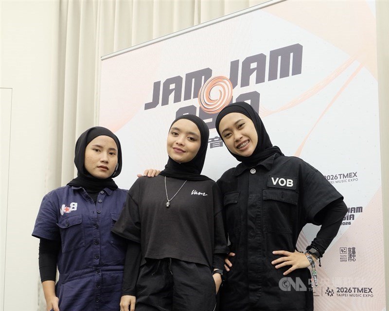 Band heavy metal Indonesia Voice of Baceprot di Festival Jam Jam Asia di Taipei, 30 Agustus 2026. (Sumber foto: CNA)