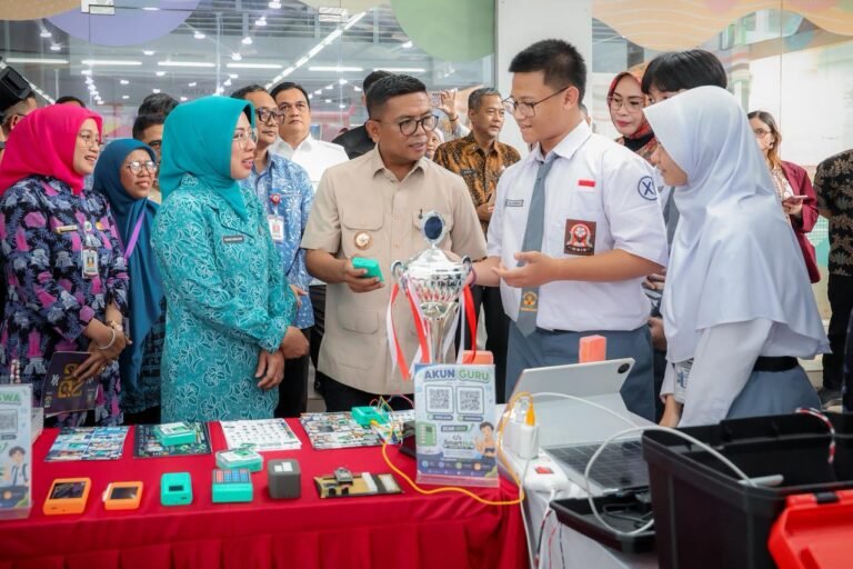 Teknologi Tepat Guna (TTG) menjadi ruang strategis bagi masyarakat untuk berpartisipasi dalam menciptakan solusi atas berbagai persoalan lingkungan. FOTO: PORTALBMI.ID