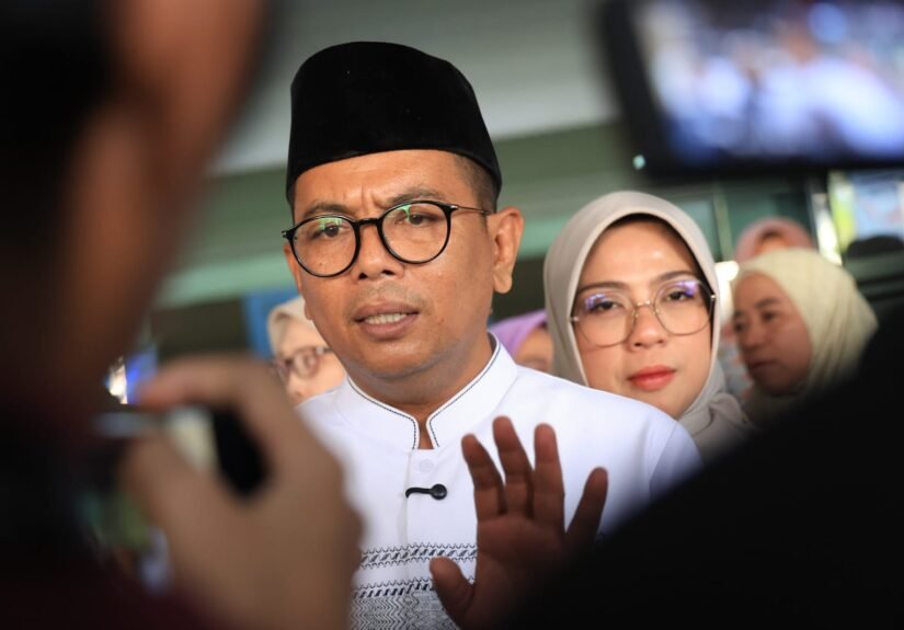 Andra soni bersama BPBD terus berkoordinasi dengan pos pengamatan gunung api, untuk memantau sebaran abu vulkanik dan memastikan langkah mitigasi berjalan tepat. FOTO: PORTALBMI.ID